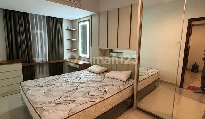 For Rent: Grand Sungkono Lagoon Apartment, West Surabaya