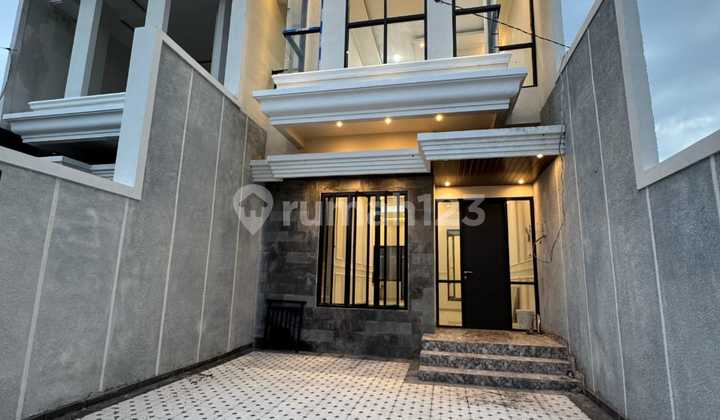 Dijual Rumah Baru Minimalis Perumahan Greenlake Wonorejo Surabaya