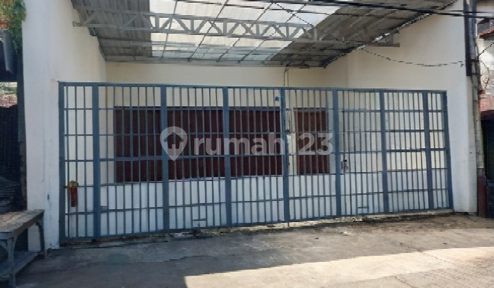 Dijual Rumah Usaha Di Tembok Dukuh Lokasi 0 Jalan Raya