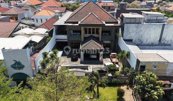 Dijual Rumah Raya Darmo Permai 1