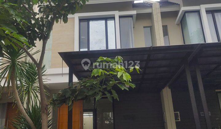 Murah Disewakan Rumah North West Hill Citraland, Surabaya Barat 1