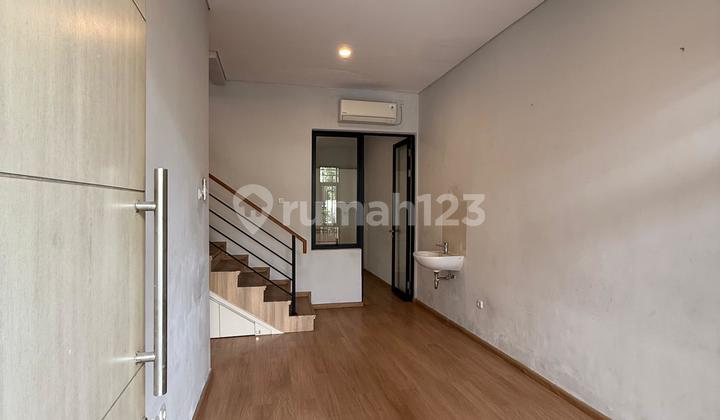 Dijual Rumah Pondok Tjandra, Dekat Clubhouse 2