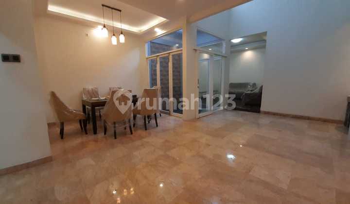 For Rent House Crystal Golf Citraland Utama West Surabaya 2