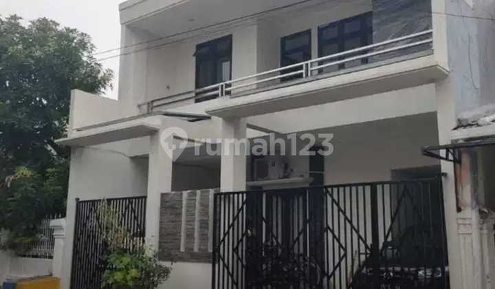 Dijual Rumah Full Renov di Baruk, Merr Surabaya 2