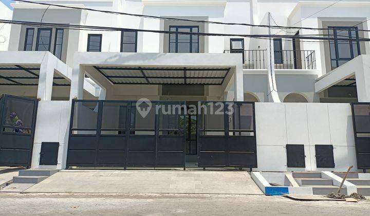 Rumah 3 Lantai Pondok Tjandra New Gress Row Jalan 4 Mobil 1