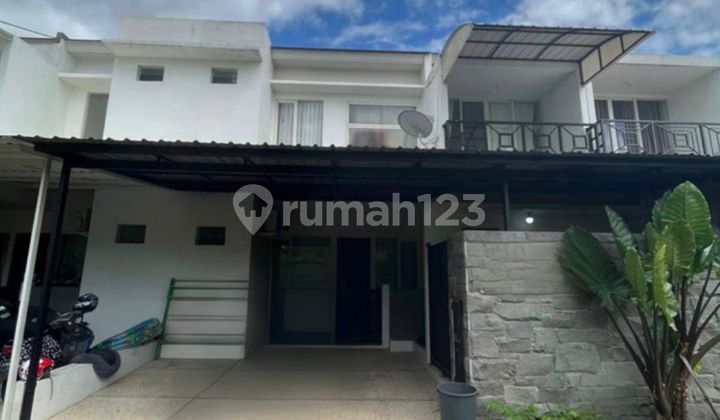Dijual Rumah 2 Lantai De Casa Residence Furnished, Surabaya Barat 1