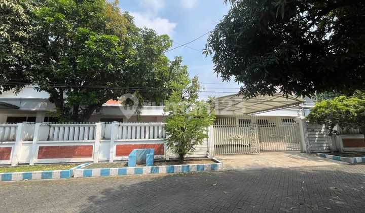 Dijual Rumah Manyar ( 2 Rumah Jadi Satu Kavling ) 1