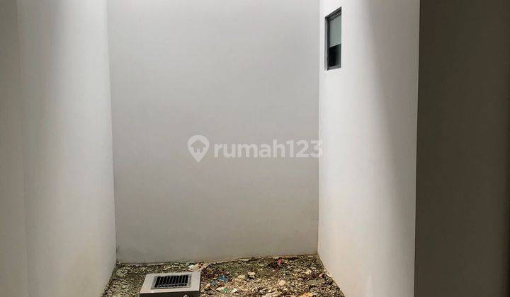 Rumah baru 2 lantai bagus di Bsd klaster yuthica dekat eka ospital Rumah 1