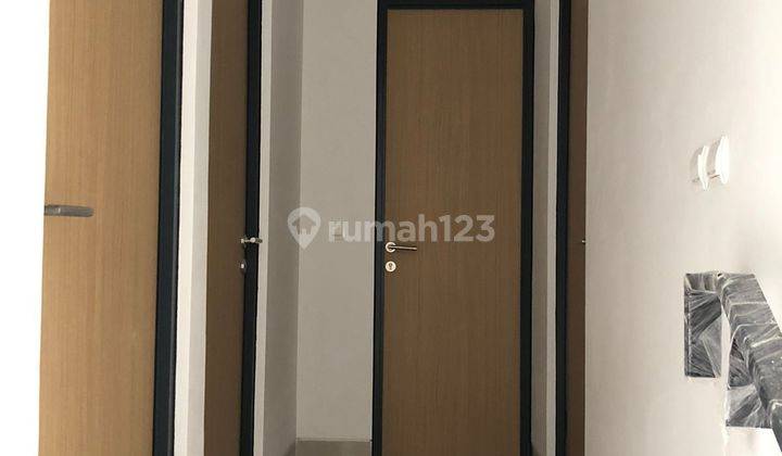 Rumah baru 2 lantai bagus di Bsd klaster yuthica dekat eka ospital Rumah 2