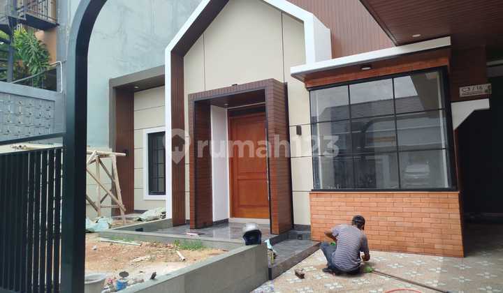 Dijual Rumah Rapih Siap Huni di Kencana Loka Bsd 2