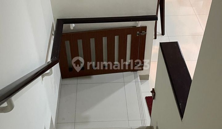 For Sale: Strategic Two-Story House in Residence One 2