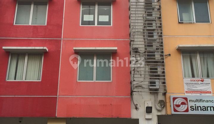For Sale: 3-Story Ready-to-Use Retail Building in ITC Depok