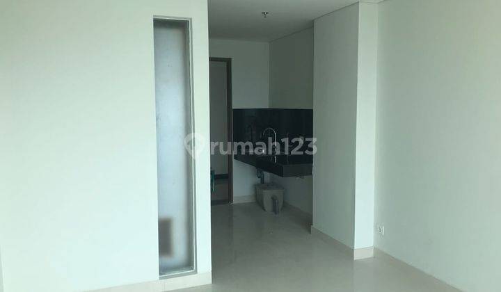 tampak depan apartemen type studio, green kosambi,