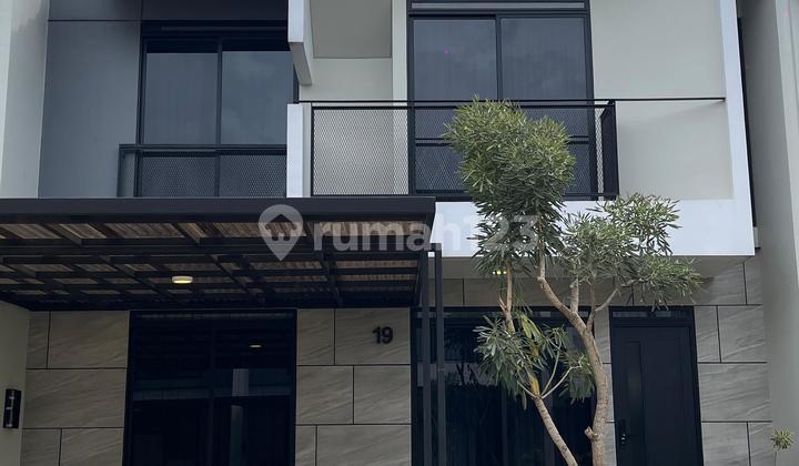 Rumah Modern Full Furnished di Kbp Purnawangi - Siap Huni, Harga 3 M Nego