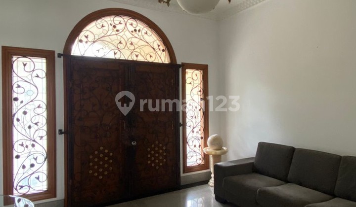 Termurah ! Rumah Mewah Eksklusif di Batununggal