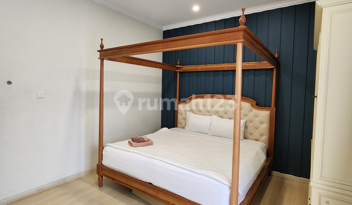 Exclusive House American-Mediterranean | Basement & View Danau 2