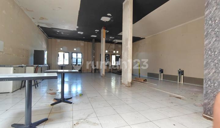 For Rent: 2-Story Shop House on Pasir Kaliki Main Road – Prime Location, Perfect for Big Business!