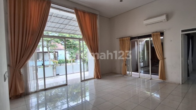 Hook House Spacious & Rare - Tatar Naganingrum Kbp