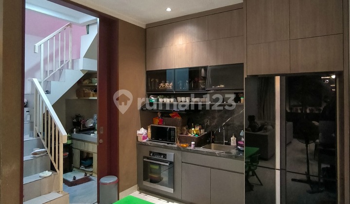 Dijual Rumah Siap Huni di Discovery Bintaro 2