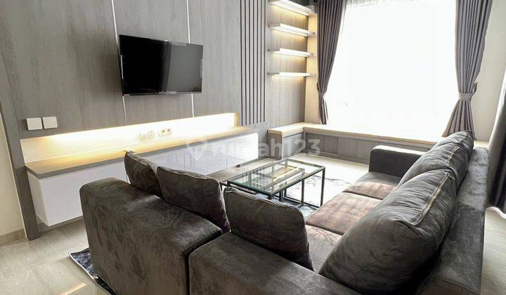 Disewakan Lloyd 2 Bedroom Full Furnished Lantai 1 View Pool 