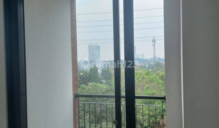 Disewakan Apartemen Lloyd Semi Furnished 2 Bedroom Alam Sutera