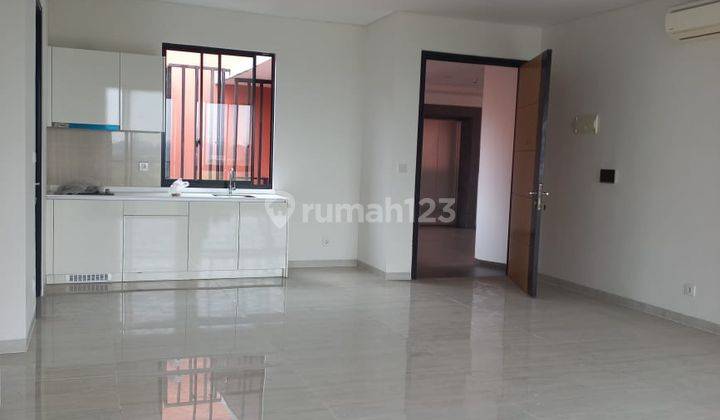 Disewakan Apartemen Lloyd Semi Furnished 2 Bedroom Alam Sutera