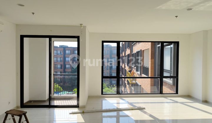 Disewakan Apartemen Lloyd 2 Bedroom Plus View Pool Bagus Rapih