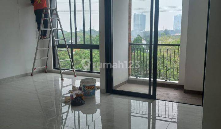 Disewakan Apartemen Lloyd Semi Furnished 2 Bedroom Alam Sutera