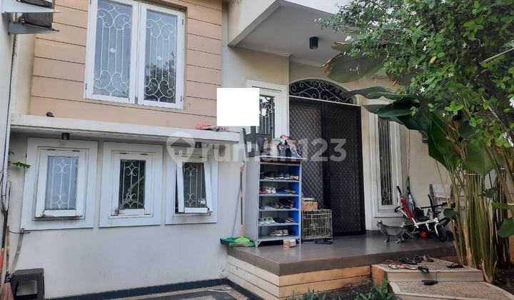 Dijual Rumah 3lantai Unit Bagus, Kelapa Gading