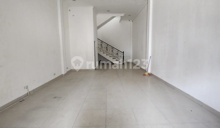 Dijual Ruko Pasar Minggu Unit Bagus Kosongan 3,5 Lantai