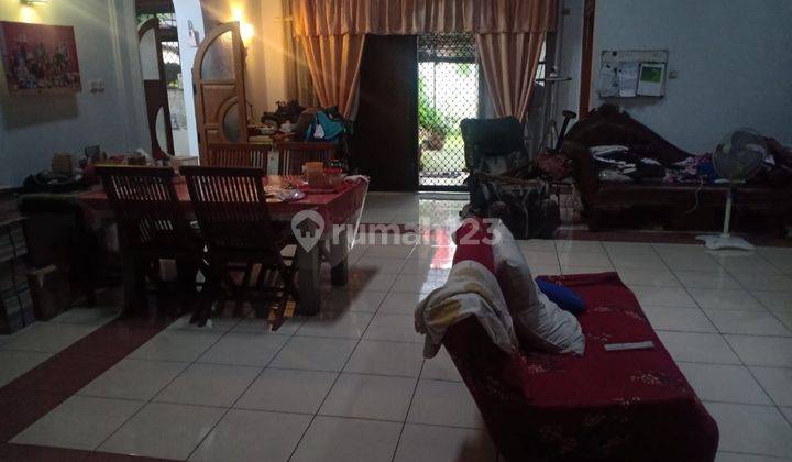 Dijual Cepat Rumah Bagus 2 Lantai Siap Huni Condet 2