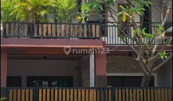 Dijual Rumah Pulomas Bagus Semifurnish Siap Huni 2 Lantai 1