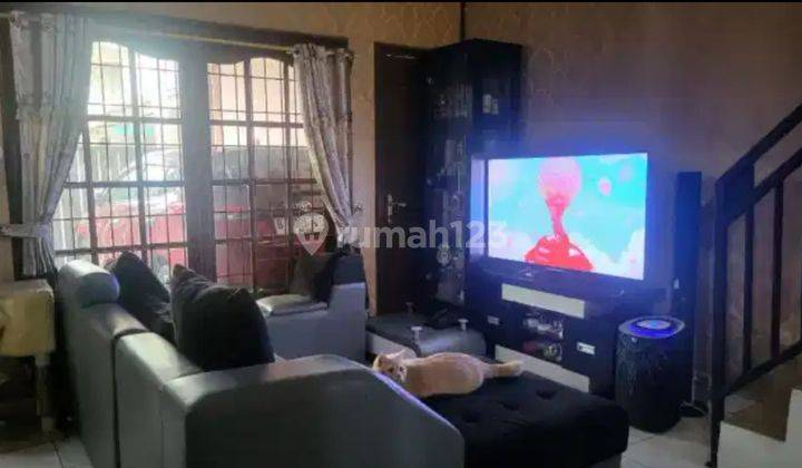 Dijual Rumah Pulomas Bagus Semifurnish Siap Huni 2 Lantai 2