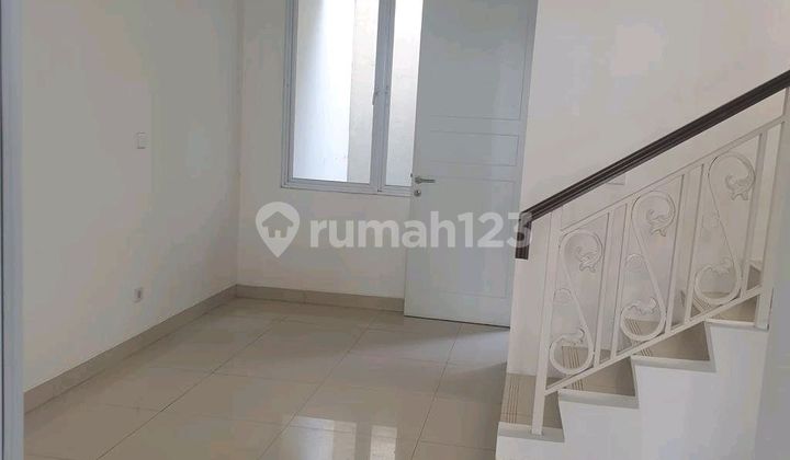 Dijual Rumah Di.cluster South Thanes Cakung Timur Jkt Timur