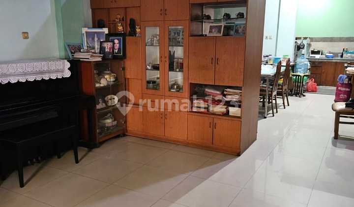 For Sale 2.5-Story House in Kelapa Gading Area 2