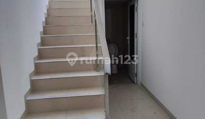 Dijual Rumah2,5 Lantai Di.pulo Mas Jkt Timur 2