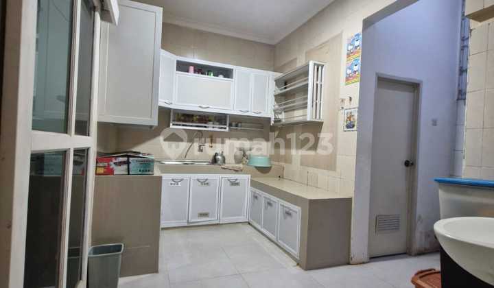 Rental House in Cipinang Muara Debgan, Large Front Yard in East Jakarta