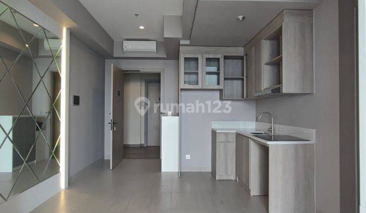 For Rent Apartemen Murah 3 BR di Jakarta - Selatan Semi Furnished 2