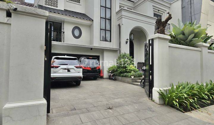 For Sale Rumah Mewah 2 Lantai + Private Pool Di Keb Baru Jak-Sel  1