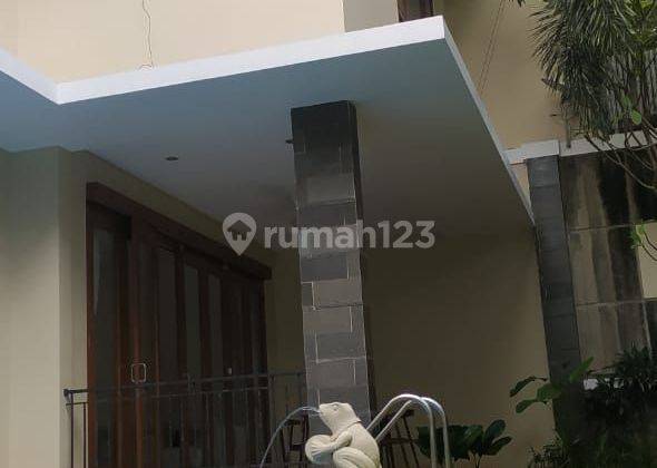 Disewakan Rumah di Kemang Jak Sel full Furnish + sw pool     2