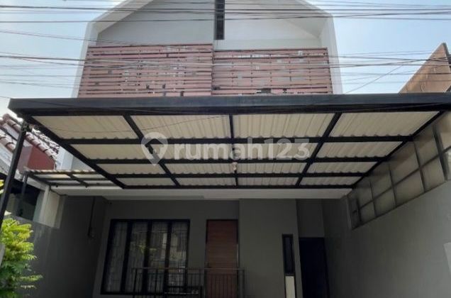For Rent Rumah Baru di Cipete Jakarta Selatan 2 Lantai 2
