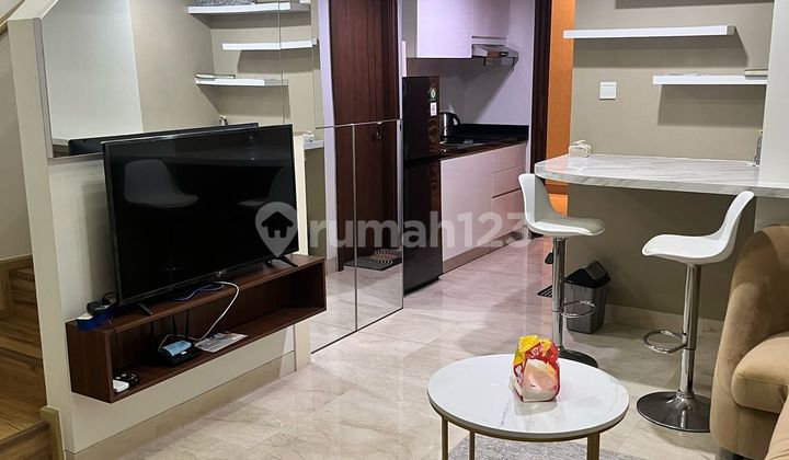 For Rent Apartment Full Furnish Loft Type 2 Floors Next to Mall