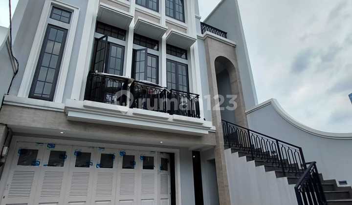 Brand New 3-Story Townhouse in Kemang, South Jakarta 2
