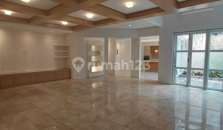 For Rent Rumah Modern Classic Di Pondok Indah Jakarta - Selatan 2