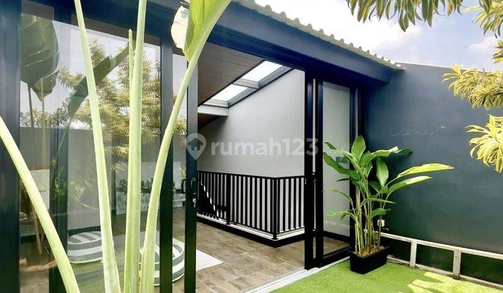 Rumah Mewah 3.5 Lantai + Pool Siap Huni Di Pondok Indah Jak - Sel 2