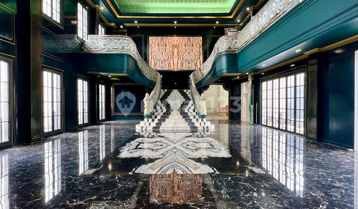 Rumah Mewah Brand New Modern Classic Prime Area Di Pondok - Indah