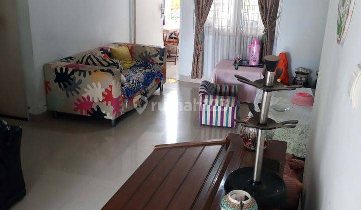 Dijual Cepat Rumah 2 Lantai Nyaman Strategis 1