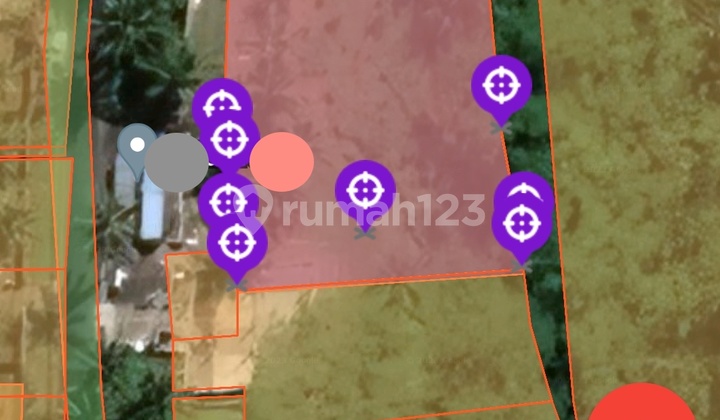 13,14 are tanah di bukit dengan pemandangan hutan dan gunung agung di Gianyar