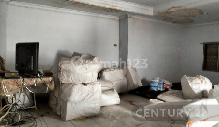 Dijual / Disewakan Rumah 2 Lantai Di Penjagalan Jakarta Utara 2