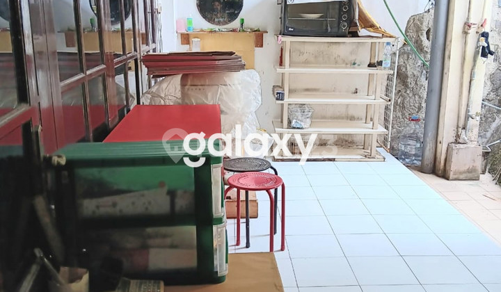 For Sale House on Jl Puri Anjasmoro West Semarang 1